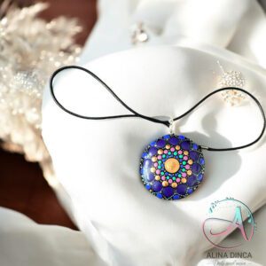 Pandantiv lemn pictat manual, Cadou Crăciun, set cadou