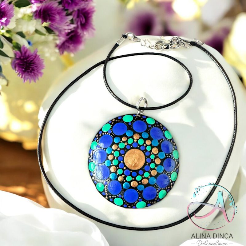 Pandantiv lemn pictat manual, Cadou Crăciun, set cadou